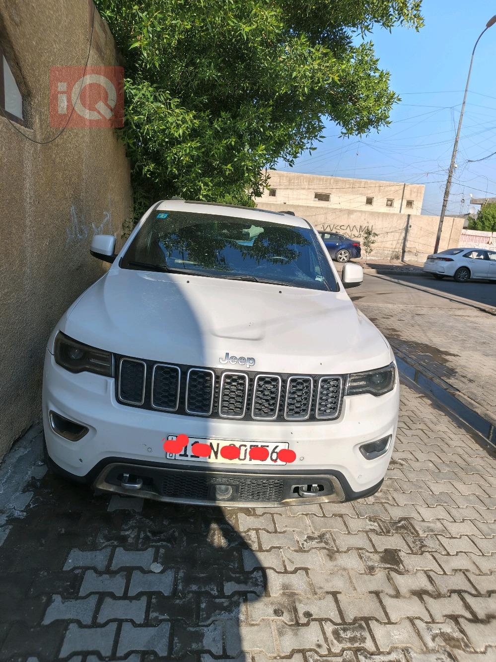 جيب جراند شيروكي